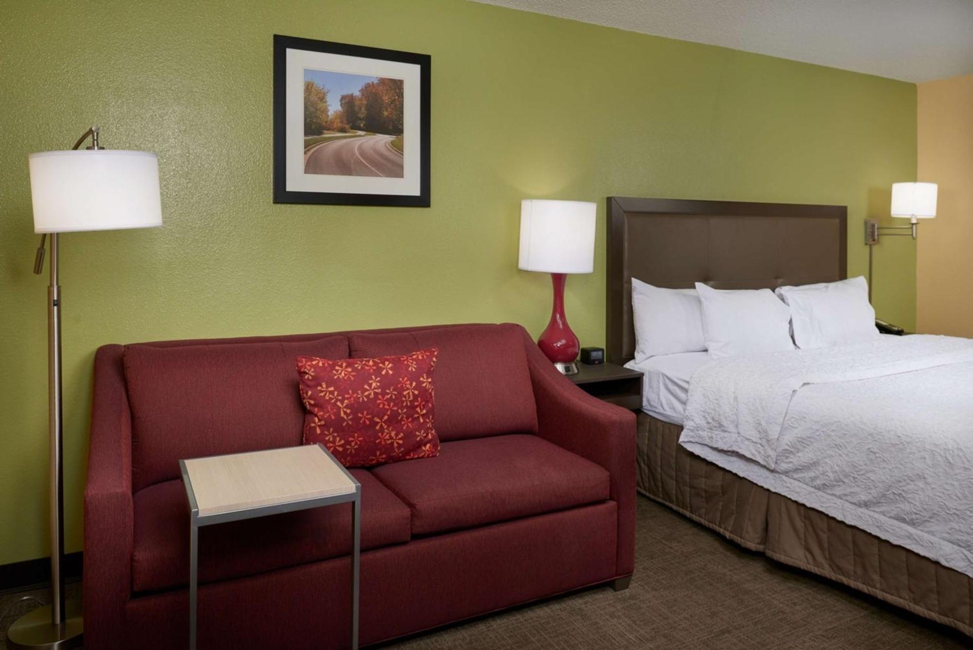 Hampton Inn Шелбивил Екстериор снимка